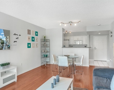 1155 Brickell Bay Dr - Photo Thumbnail 4
