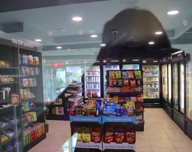 1155 Brickell Bay Dr - Photo Thumbnail 34