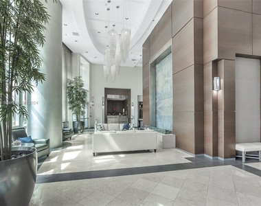 1155 Brickell Bay Dr - Photo Thumbnail 50