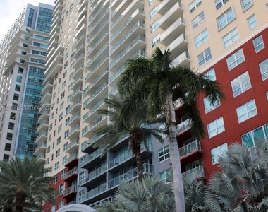 1155 Brickell Bay Dr - Photo Thumbnail 60