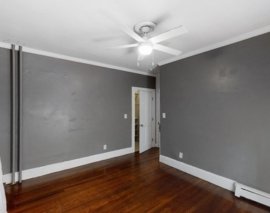 470 Warren St - Photo Thumbnail 8