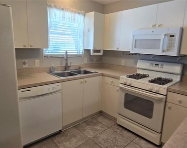 1986 Orangeburg Terrace - Photo Thumbnail 1