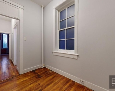 Leroy Street - Photo Thumbnail 5