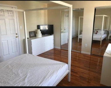 97-29 98th Street - Photo Thumbnail 2