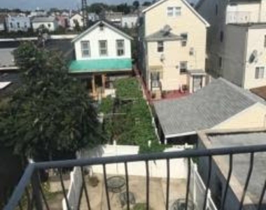 97-29 98th Street - Photo Thumbnail 3
