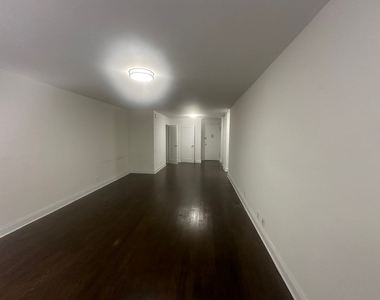 405 East 56th Street - Photo Thumbnail 1