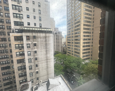 137 East 38th Street - Photo Thumbnail 11