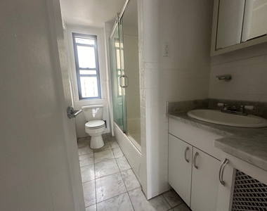 137 East 38th Street - Photo Thumbnail 17