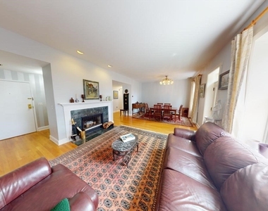 216 Summit Ave - Photo Thumbnail 1