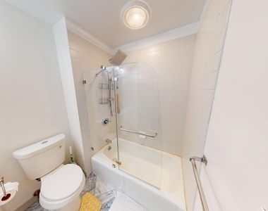 216 Summit Ave - Photo Thumbnail 8