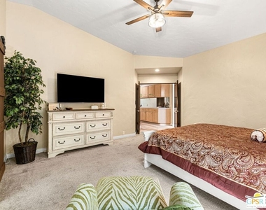 40560 Glenwood Lane - Photo Thumbnail 36