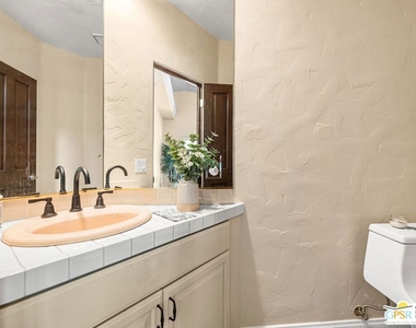 40560 Glenwood Lane - Photo Thumbnail 42