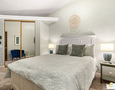 40560 Glenwood Lane - Photo Thumbnail 45
