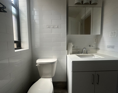 178 East 70th Street - Photo Thumbnail 15