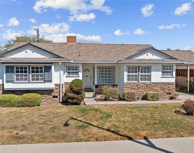 19349 Friar Street - Photo Thumbnail 33