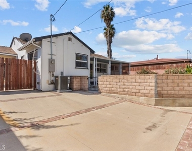 19349 Friar Street - Photo Thumbnail 29