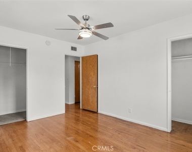 19349 Friar Street - Photo Thumbnail 8