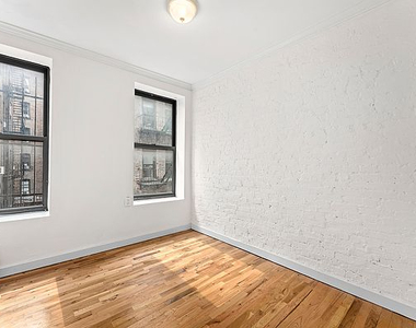 12th & 3rd Ave - Photo Thumbnail 4