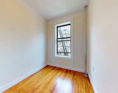 12th & 3rd Ave - Photo Thumbnail 6