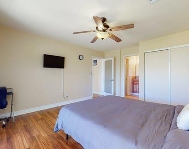 77845 California Drive - Photo Thumbnail 19