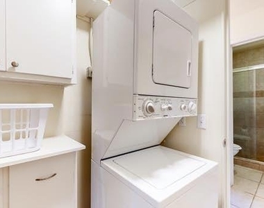 77845 California Drive - Photo Thumbnail 11