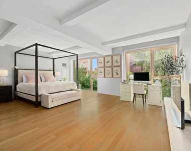 50 Gramercy Park N - Photo Thumbnail 6