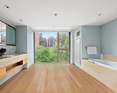 50 Gramercy Park N - Photo Thumbnail 8