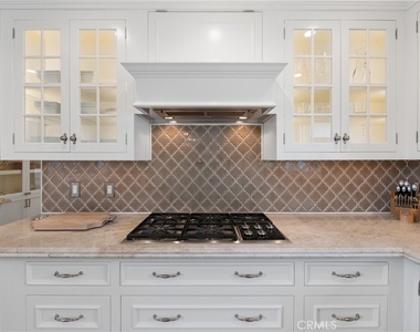 72408 Desert Drive - Photo Thumbnail 4