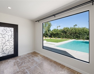 72408 Desert Drive - Photo Thumbnail 10