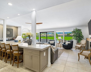 75593 Desert Horizons Drive - Photo Thumbnail 10