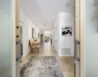 75593 Desert Horizons Drive - Photo Thumbnail 6