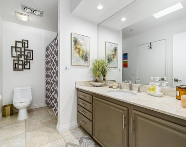 75593 Desert Horizons Drive - Photo Thumbnail 23