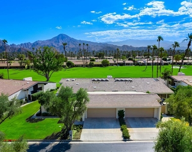 75593 Desert Horizons Drive - Photo Thumbnail 2