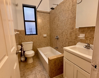 427 Ft Washington Avenue - Photo Thumbnail 14