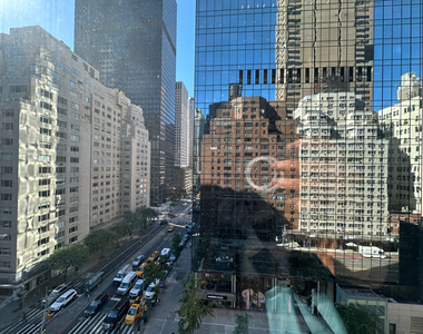 157 East 57th Street - Photo Thumbnail 7