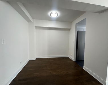 157 East 57th Street - Photo Thumbnail 4