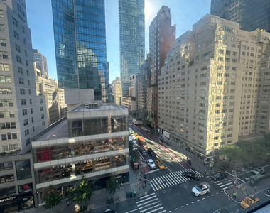 157 East 57th Street - Photo Thumbnail 12