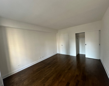157 East 57th Street - Photo Thumbnail 13