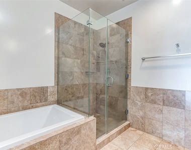 3223 W 6th Street - Photo Thumbnail 10