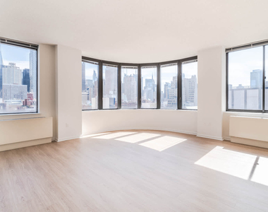 505 W. 54th St. - Photo Thumbnail 7