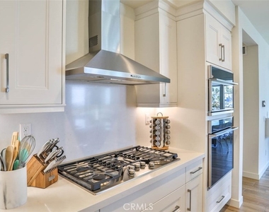 1522 Doheny Way - Photo Thumbnail 19