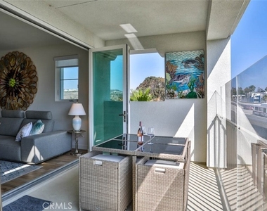 1522 Doheny Way - Photo Thumbnail 47