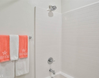1522 Doheny Way - Photo Thumbnail 42