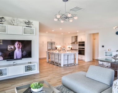 1522 Doheny Way - Photo Thumbnail 25