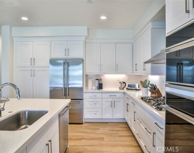 1522 Doheny Way - Photo Thumbnail 17