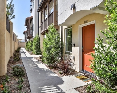 1522 Doheny Way - Photo Thumbnail 4
