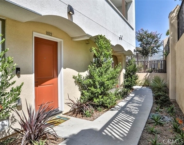 1522 Doheny Way - Photo Thumbnail 3