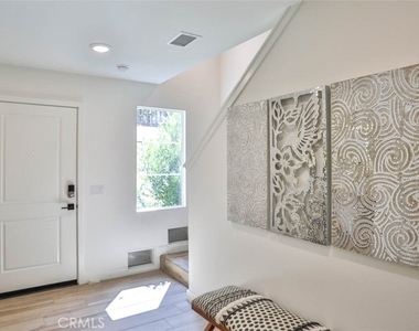 1522 Doheny Way - Photo Thumbnail 8