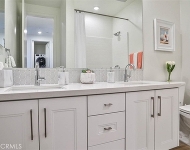 1522 Doheny Way - Photo Thumbnail 40