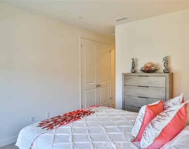 1522 Doheny Way - Photo Thumbnail 38
